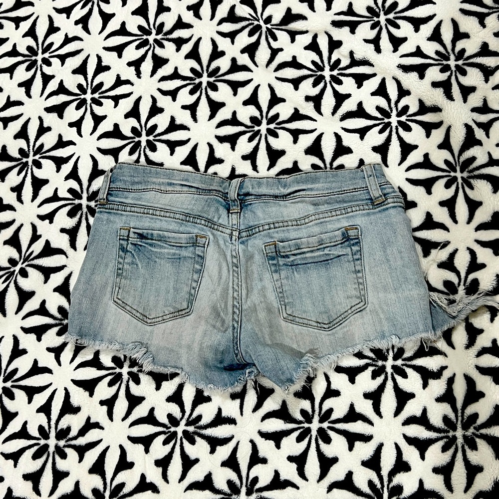Shorts - Picture 2 of 2